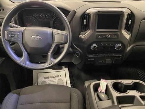 Used 2024 Chevrolet Silverado 1500 Custom Trail Boss AWD/4WD image 2