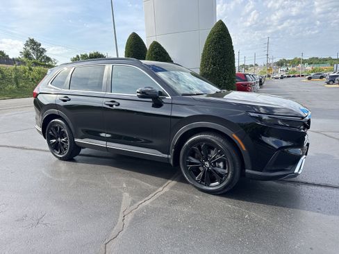 Used 2023 Honda CR-V Sport Touring image 1