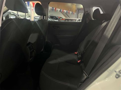 Used 2025 Nissan Rogue S image 13