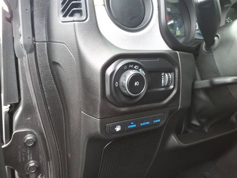 Used 2025 Jeep Wrangler Unlimited Sport S 4xe AWD/4WD image 7