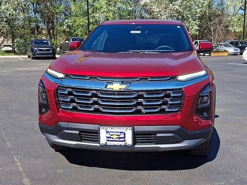 New 2026 Chevrolet Equinox LT AWD/4WD image 6