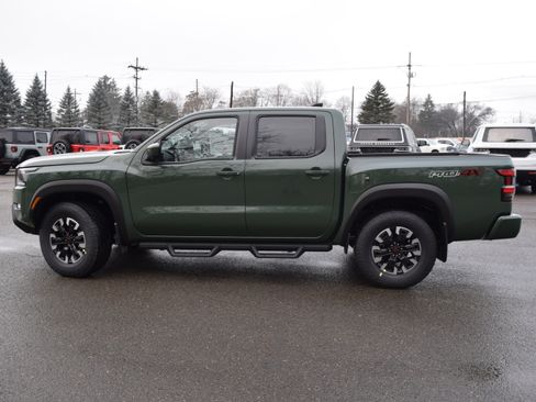 Used 2024 Nissan Frontier PRO-4X w/ Pro Convenience Package image 2