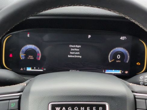 Used 2022 Jeep Wagoneer Series I w/ Premium Group I image 16