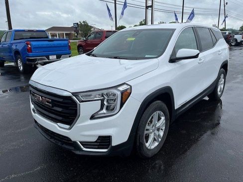 Used 2022 GMC Terrain SLE image 34