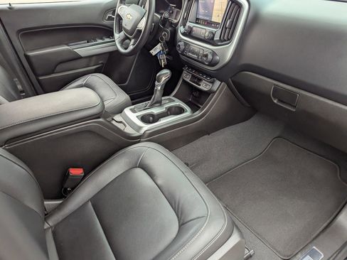 Used 2022 Chevrolet Colorado ZR2 image 12