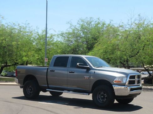 Used 2012 RAM 3500 ST w/ Chrome Appearance Group AWD/4WD image 4