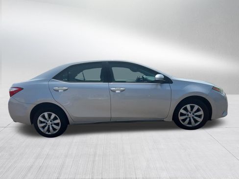 Used 2014 Toyota Corolla LE FWD image 5