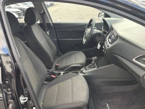 Used 2020 Hyundai Accent SE image 18
