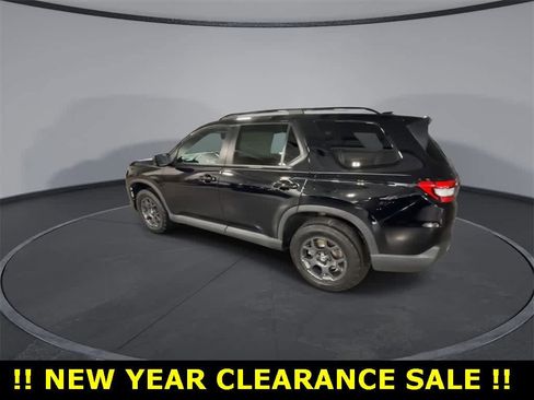 Used 2023 Honda Pilot TrailSport image 6