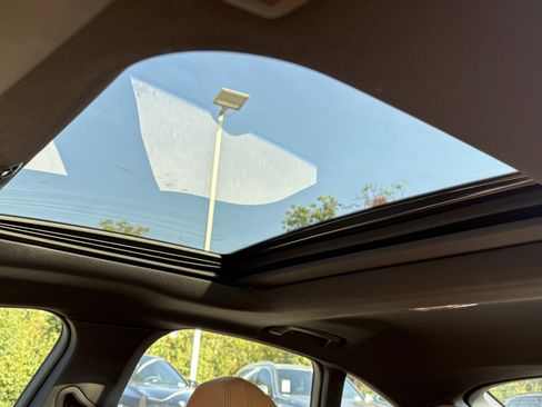 Used 2025 BMW i4 xDrive40i w/ Premium Package image 29