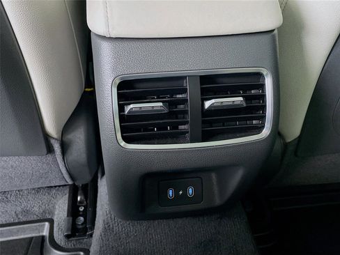 Used 2025 Hyundai Sonata Limited image 30