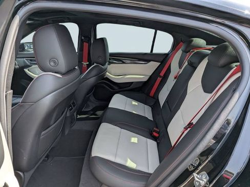 Used 2025 Cadillac CT5 V RWD image 12