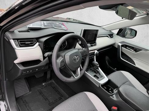 Certified 2025 Toyota RAV4 XLE w/ Convenience Package AWD/4WD image 12