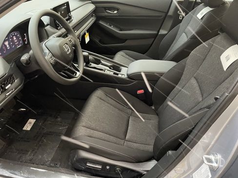 New 2025 Honda Accord SE image 12