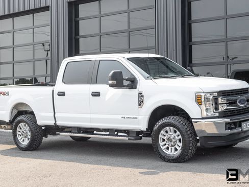 Used 2018 Ford F250 XL w/ STX Appearance Package AWD/4WD image 7