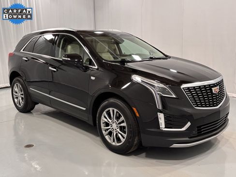 Used 2023 Cadillac XT5 Premium Luxury w/ LPO, Floor Liner Package image 4