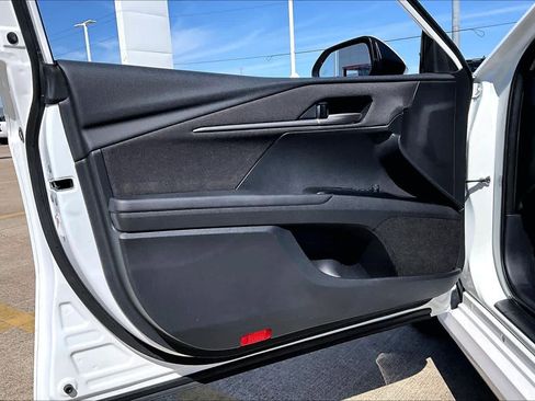 Used 2025 Toyota Camry LE FWD image 21