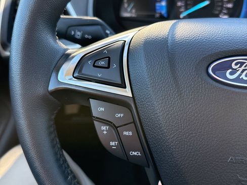 Used 2024 Ford Edge SEL w/ Convenience Package image 20