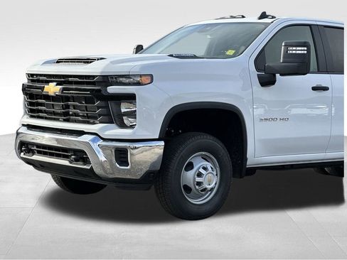 New 2025 Chevrolet Silverado 3500 W/T w/ WT Convenience Package image 23