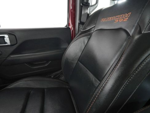 Used 2022 Jeep Wrangler Unlimited Rubicon AWD/4WD image 23