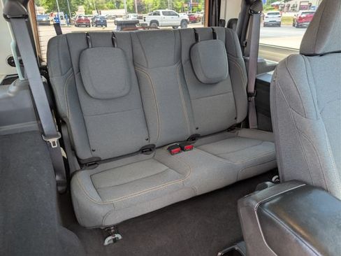 Used 2024 Jeep Wrangler Sport AWD/4WD image 13