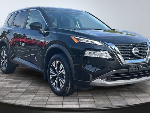 Used 2022 Nissan Rogue SV AWD/4WD image 3