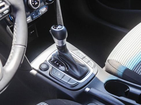 Certified 2021 Hyundai Kona SEL FWD image 24