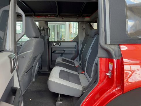 Certified 2023 Ford Bronco Big Bend w/ Sasquatch Package image 12