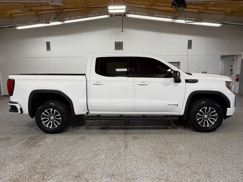 Used 2019 GMC Sierra 1500 AT4 w/ AT4 Premium Package AWD/4WD image 5