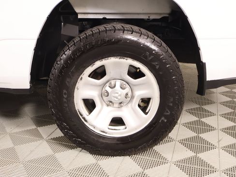 Used 2019 RAM 1500 Tradesman AWD/4WD image 17