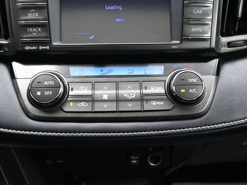 Used 2013 Toyota RAV4 XLE FWD image 22