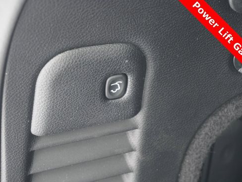 Used 2015 Jeep Grand Cherokee SRT w/ Trailer Tow Group IV image 9