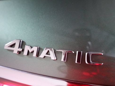 Used 2026 Mercedes-Benz GLS 580 4MATIC image 89