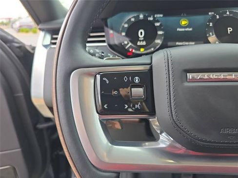 Used 2025 Land Rover Range Rover Autobiography AWD/4WD image 33