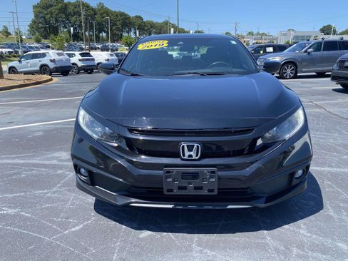 Used 2019 Honda Civic Sport image 2