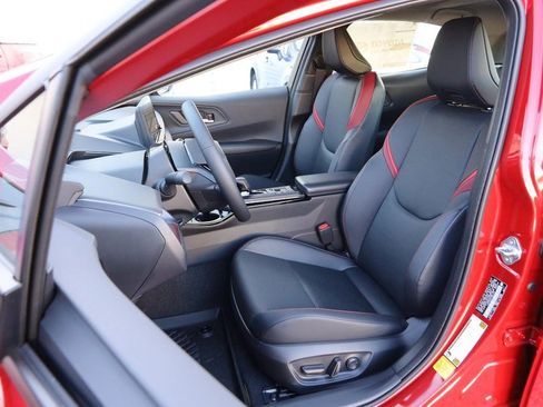 New 2026 Toyota Prius Plug-In Hybrid image 10