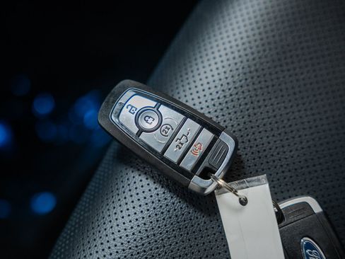 Used 2023 Ford F150 Lariat w/ Equipment Group 502A High image 50