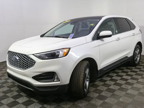 Used 2023 Ford Edge SEL w/ Convenience Package AWD/4WD image 5