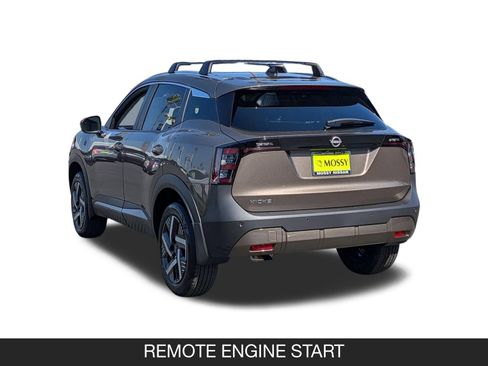 New 2026 Nissan Kicks SV w/ SV Premium Package image 7