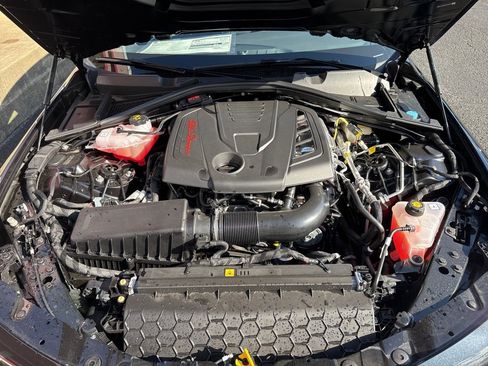 New 2025 Alfa Romeo Giulia AWD w/ Driving Assist Package image 24