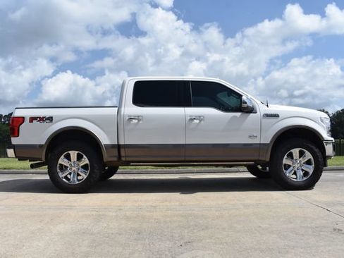 Used 2019 Ford F150 King Ranch w/ Equipment Group 601A Luxury AWD/4WD image 3