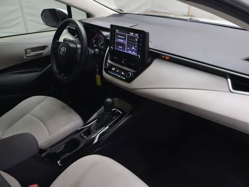Used 2022 Toyota Corolla LE FWD image 10