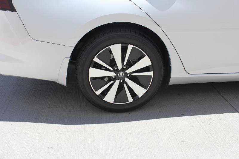 Used 2022 Nissan Altima 2.5 SV FWD image 34