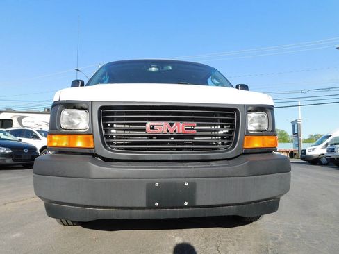 Used 2017 GMC Savana 2500 w/ All Terrain Package RWD image 3