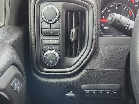 Used 2025 GMC Sierra 2500 Pro w/ 1SA Pro Safety Plus Package image 26