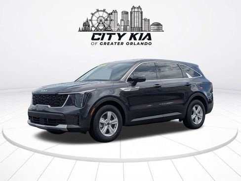 New 2026 Kia Sorento LX FWD image 2