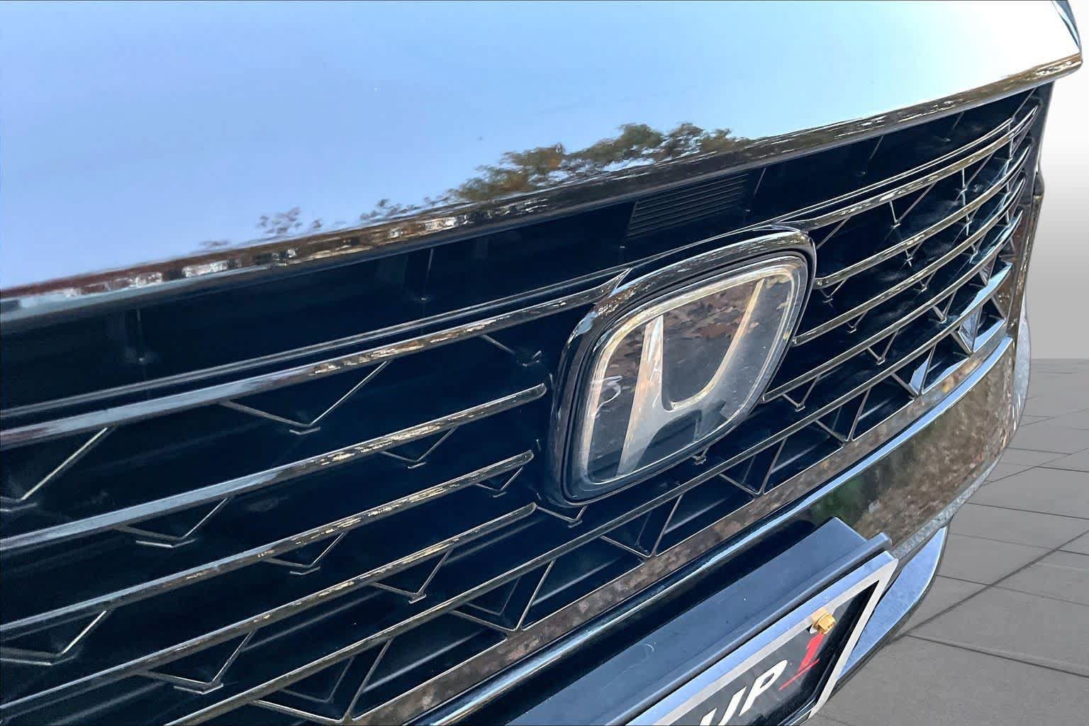 Used 2023 Honda Accord Touring image 28