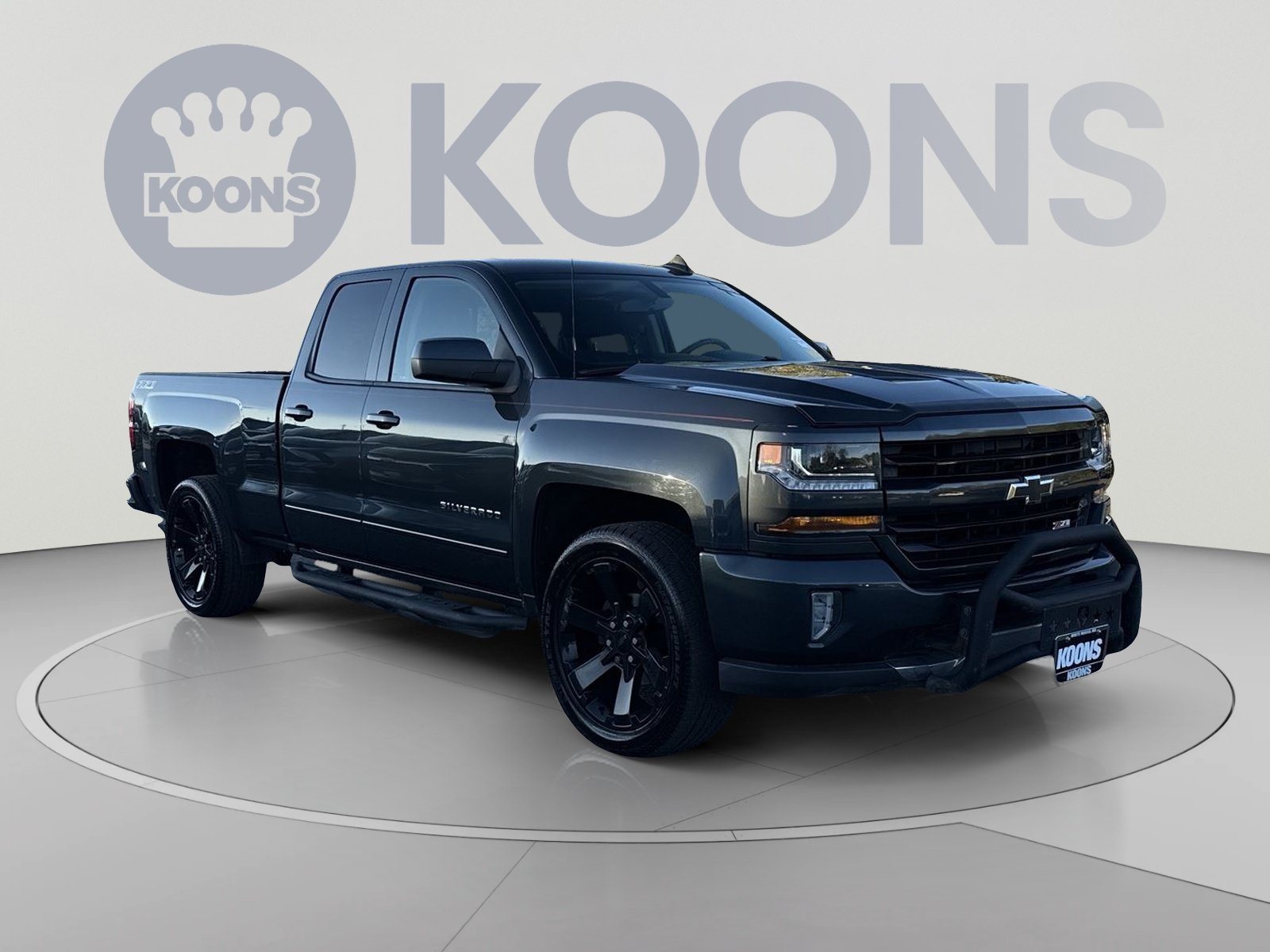 Used 2017 Chevrolet Silverado 1500 LT w/ All Star Edition AWD/4WD image 2