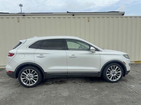 Used 2015 Lincoln MKC FWD w/ Equipment Group 102A Reserve image 2