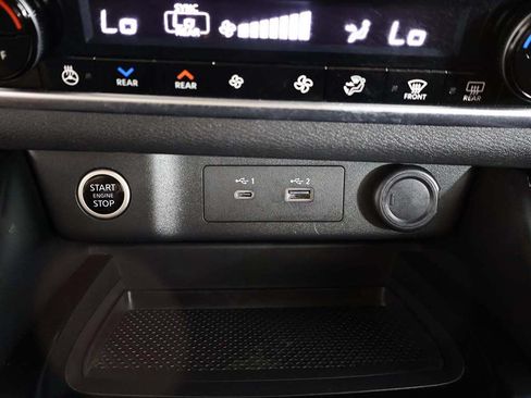 Used 2023 Nissan Rogue SL w/ SL Premium Package AWD/4WD image 52